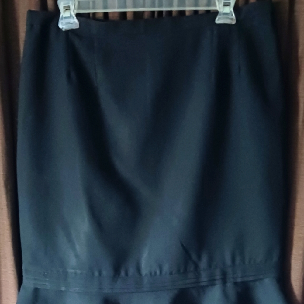 Black Skirt